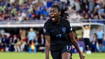 GENEVA (Switzerland), 22/07/2025.- England's Michelle Agyemang celebrates after scoring the 1:1 goal during the UEFA Women's EURO 2025 semi final soccer match between England and Italy in Geneva, Switzerland, 22 July 2025. (Italia, Suiza, Ginebra) EFE/EPA/JEAN-CHRISTOPHE BOTT