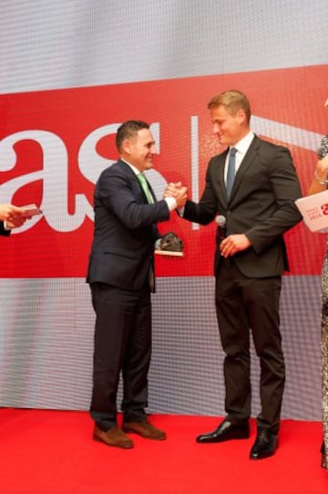 Premio AS del Deporte 2016 a Marcus Wlatz Cooper. Juan José Román, Presidente de la Federación de Piragüismo.