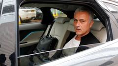 Man United shares experience surge after Mourinho dismissal