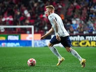 Mateusz Bogusz of Cruz Azul during the 11th round match between Tijuana and Cruz Azul as part of the Liga BBVA MX, Torneo Apertura 2025 at Caliente Stadium, on September 28, 2025 in Tijuana, Baja California, Mexico.