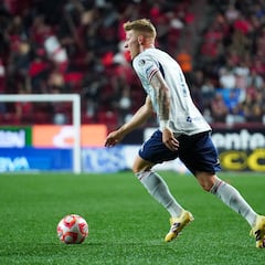 Mateusz Bogusz pone en jaque a Cruz Azul