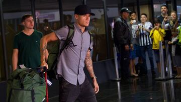 Barra libre de extracomunitarios en la Copa y la Supercopa