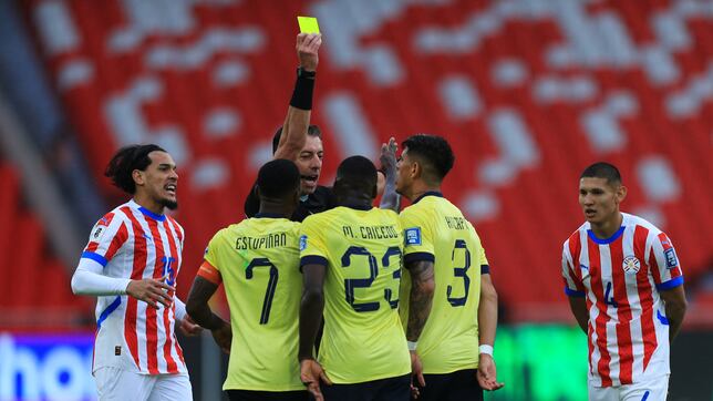 Ecuador y Kendry Páez desesperan