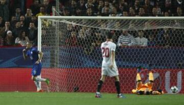 2-1. Jamie Vardy celebró el primer gol.