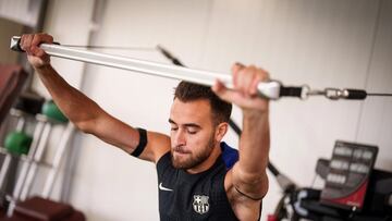 Eric Garcia, ejercitándose en el gimnasio