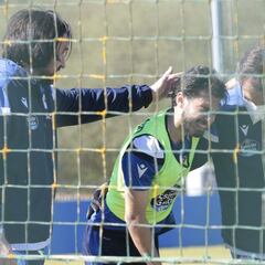 Lara da el susto y Celso Borges continúa al margen