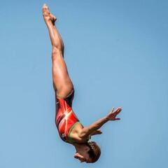 Adriana Jiménez pregunta a CONADE cuándo le van a pagar