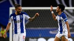 Luis D&iacute;az celebra su gol con Porto