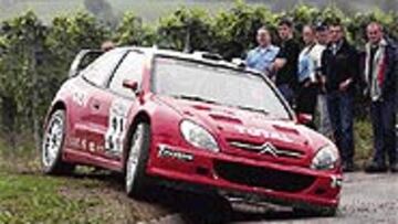 <B>EL MÁS DESEADO</B>. El Citroën Xsara de Loeb se había convertido en el coche más deseado para Sainz.