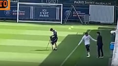 Mbappé and Leonardo embrace ahead of PSG training