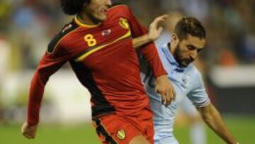 El Everton rechaza 32 millones del United por Baines y Fellaini