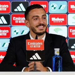 “No vengo a sustituir a nadie...”