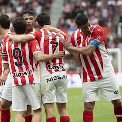 El homenaje a Cote, un golazo de Gaspar y Gelabert salvan un cierre triste