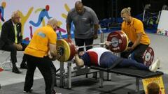 Aguirre y Feliu aportan nuevas medallas en pesas para Chile