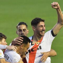 El Rayo se crece en la presión