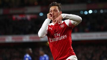 Según informa bleacherreport, fuertes cercanas a Mesut Ozil señalan que el futbolista del Arsenal tiene como primera opción emigrar a la MLS.