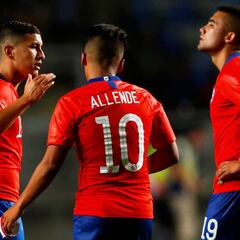 Chile decepciona y sólo iguala ante Bolivia en el debut