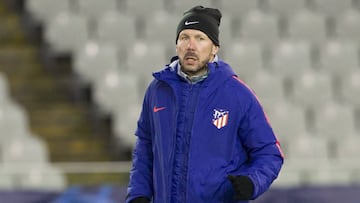Simeone siempre pasó como primero y superó los octavos