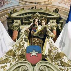 Día de la Virgen: quién no trabaja y horarios de los comercios