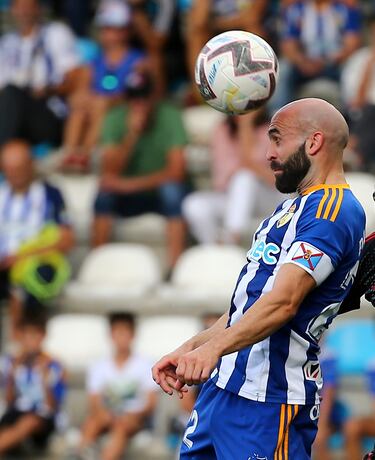 Paris Adot volvió a mostrarse desequilibrante, esta vez, ante el Huesca. El lateral fue objeto del penalti, que a la postre se convirtió en el gol de Yuri con el que acabó el encuentro. En defensa estuvo a un alto nivel, sin concesiones por su banda.