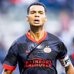 Colocan a Gakpo en la órbita del Madrid