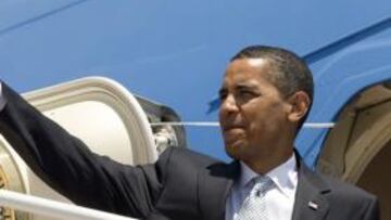 Los ciudadanos estadounidenses critican la decisión de Barack Obama de viajar