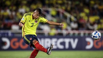 Daniel Pedrozo durante un partido de la Selección Colombia en el Sudamericano Sub 20.