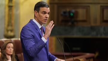 El presidente del Gobierno, Pedro Sánchez, interviene durante un debate de la moción de censura, en el Congreso de los Diputados, a 21 de marzo de 2023, en Madrid (España). El Salón de Plenos del Congreso acoge hoy y mañana, 22 de marzo, el debate de la moción de censura firmada por los 52 diputados de Vox que presentan como candidato a la Presidencia del Gobierno al veterano economista Ramón Tamames. Esta es la sexta moción de censura desde la Constitución de 1978, la segunda que presenta Vox esta legislatura y la primera de la historia que va encabezada por un candidato independiente, sin vinculación orgánica con el partido que le propone. Para prosperar, la moción de censura exige recabar la mayoría absoluta del Congreso (176 votos).
21 MARZO 2023;VOX;MOCION DE CENSURA;DEMOCRACIA;GOBIERNO;PRESIDENTE
Eduardo Parra / Europa Press
21/03/2023