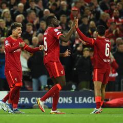 Six goals for Anfield faithful as Liverpool stroll into semis