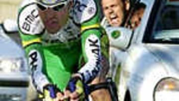 <B>TRISTE.</B> Juan Carlos Domínguez reconoció su tristeza por no haber podido mantener el maillot amarillo en la Setmana Catalana.