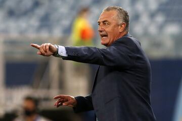 Los dirigidos por Reinaldo Rueda debutaron con victoria en el primer partido de la Copa América. La Tricolor se impuso con un tanto de Edwin Cardona.