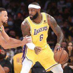 Los Lakers empiezan en negativo