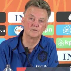 Van Gaal y las risas de la sala de prensa cuando habla de un posible ganador del Mundial
