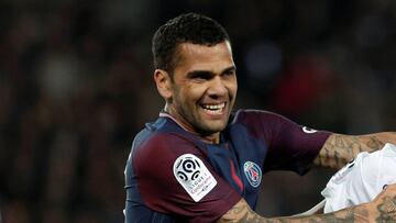 Dani Alves wants to buy a Portuguese second-division club