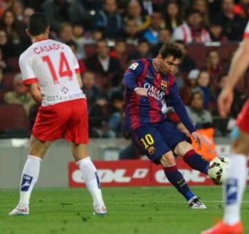 1-0. Messi anotó el primer tanto.