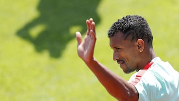 Football Soccer - Euro 2016 - Portugal Training - Centre National de Rugby, Marcoussis, France - 23/6/16 - Portugal&#039;s Nani waves to fans during a training session. 