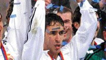 <B>ASÍ CONSIGUIERON SUS ÚLTIMAS COPAS DE EUROPA.</B> El Real Madrid la ganó en el 2002 en Glasgow; el Bayern la consiguió en el 2001; el Milán le ganó al Barça 1994, y el Liverpool fue campeón de Europa en 1984.