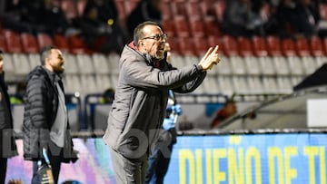 José Eugenio 'Cheché' Hernández durante un partido de Patriotas por Liga BetPlay.