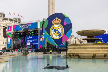 Desde Trafalgar Square hasta Regent Street, los dos grandes puntos de interés para aficionados y turistas, los escudos, banderas y pancartas del Real Madrid y Borussia de Dortmund adornan las calles londinenses.