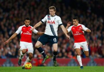 Alexis Sánchez, fue titular en el clásico de Londres que disputaron Arsenal y Tottenham.
