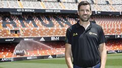 Albelda, en un acto como embajador de la Danone International Cup en Mestalla.