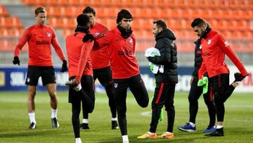 João Félix y Lemar durante el entrenamiento.