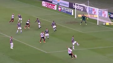 La gran participación de Isla en el primer gol del clásico entre Flamengo y Fluminense