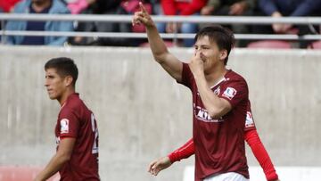 Futbol, La Serena vs Copiapo
Campeonato Loto de transicion 2017.
El jugador de La Serena Albano Becica, festeja su gol contra Copiapo durante el partido por primera B, disputado en el estadio La Portada La Serena, Chile.
Hernan Contreras/Photosport**********
