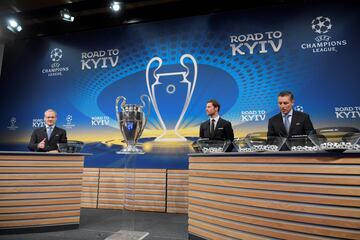 Giorgio Marchetti, Xabi Alonso y Michael Heselschwerdt