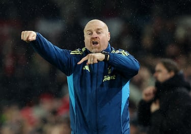 Trituradora de entrenadores en el Forest: Dyche, el tercero en caer