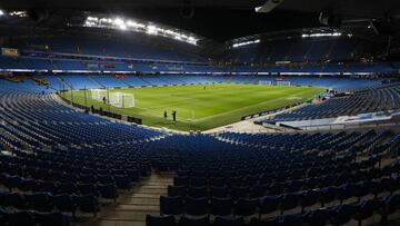 El Etihad Stadium antes de un partido de la Premier League. 