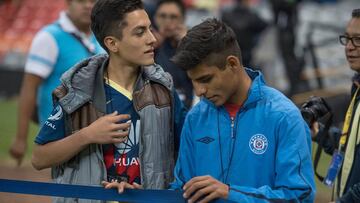 Aficionado con discapacidad visual de Cruz Azul cuenta su experiencia en el Azteca