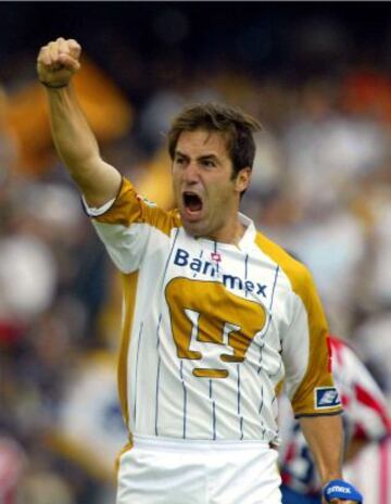 Eterno capitán y líder universitario.