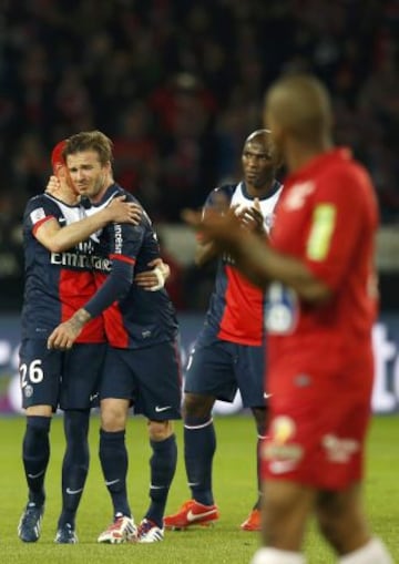 David Beckham dice adiós al fútbol en activo.